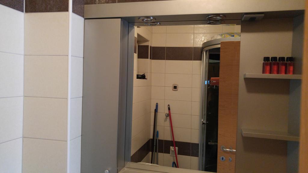 Apartman Snow White Novi Sad Buitenkant foto